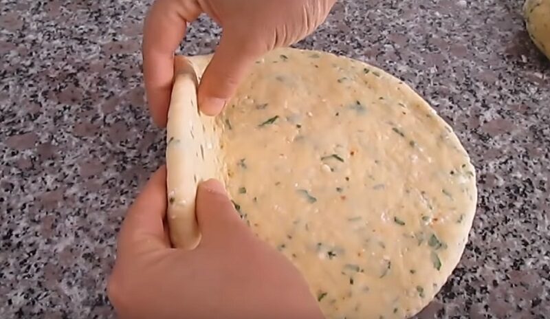 Как приготовить восхитительные сырные треугольники на сковороде